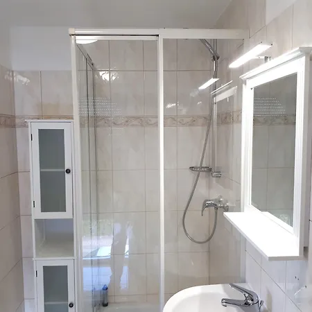Fiore Gaestezimmer E11 Esselbach